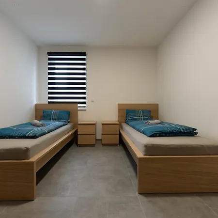 Ranshofen Zimmervermietung Projektentwicklungs Gmbh 1