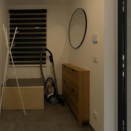 公寓 Ranshofen Zimmervermietung Projektentwicklungs Gmbh 1 因河畔布劳瑙