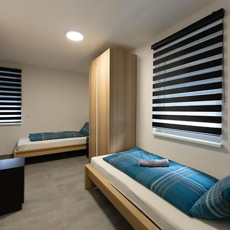 Apartment Ranshofen Zimmervermietung Projektentwicklungs Gmbh 1