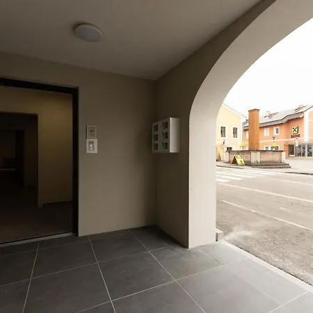 Ranshofen Zimmervermietung Projektentwicklungs Gmbh 1 因河畔布劳瑙