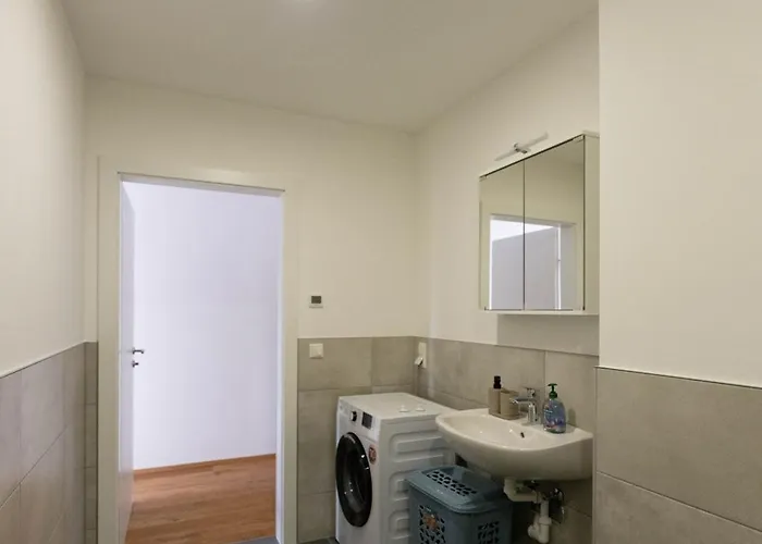 Ranshofen Zimmervermietung Projektentwicklungs Gmbh 1