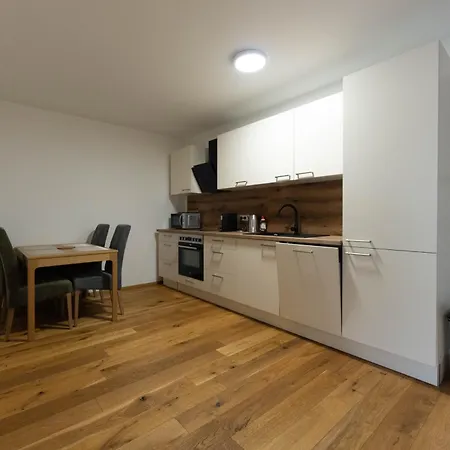 Ranshofen Zimmervermietung Projektentwicklungs Gmbh 1