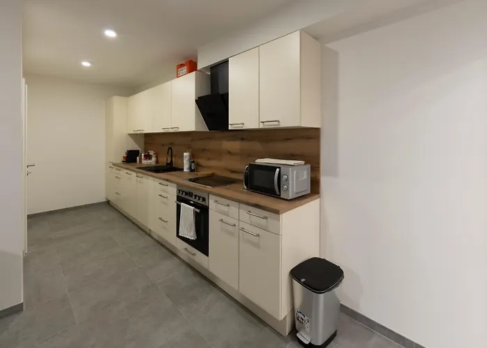 Ranshofen Zimmervermietung Projektentwicklungs Gmbh 1 ブラウナウ・アム・イン